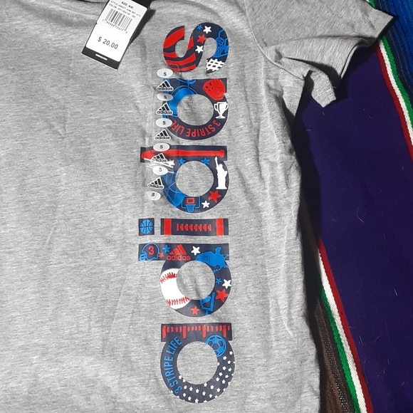 Adidas Tee - Picture 3 of 4